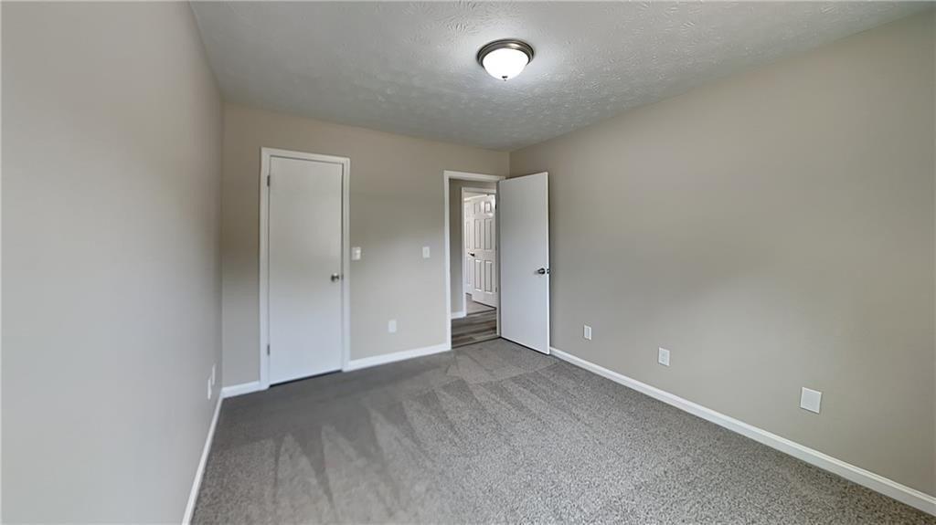 Glen Terrace Rd, Auburn, GA 30011