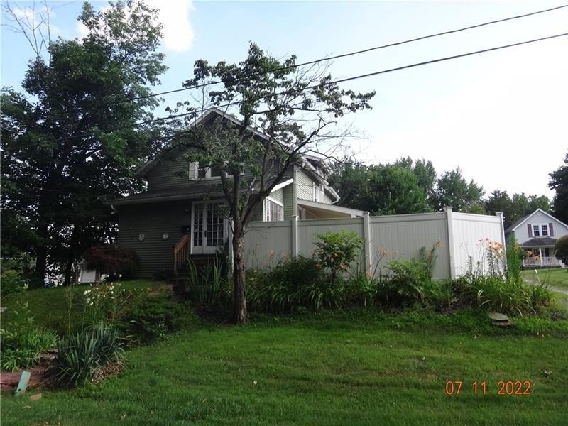 W Grant St, New Castle, PA 16101