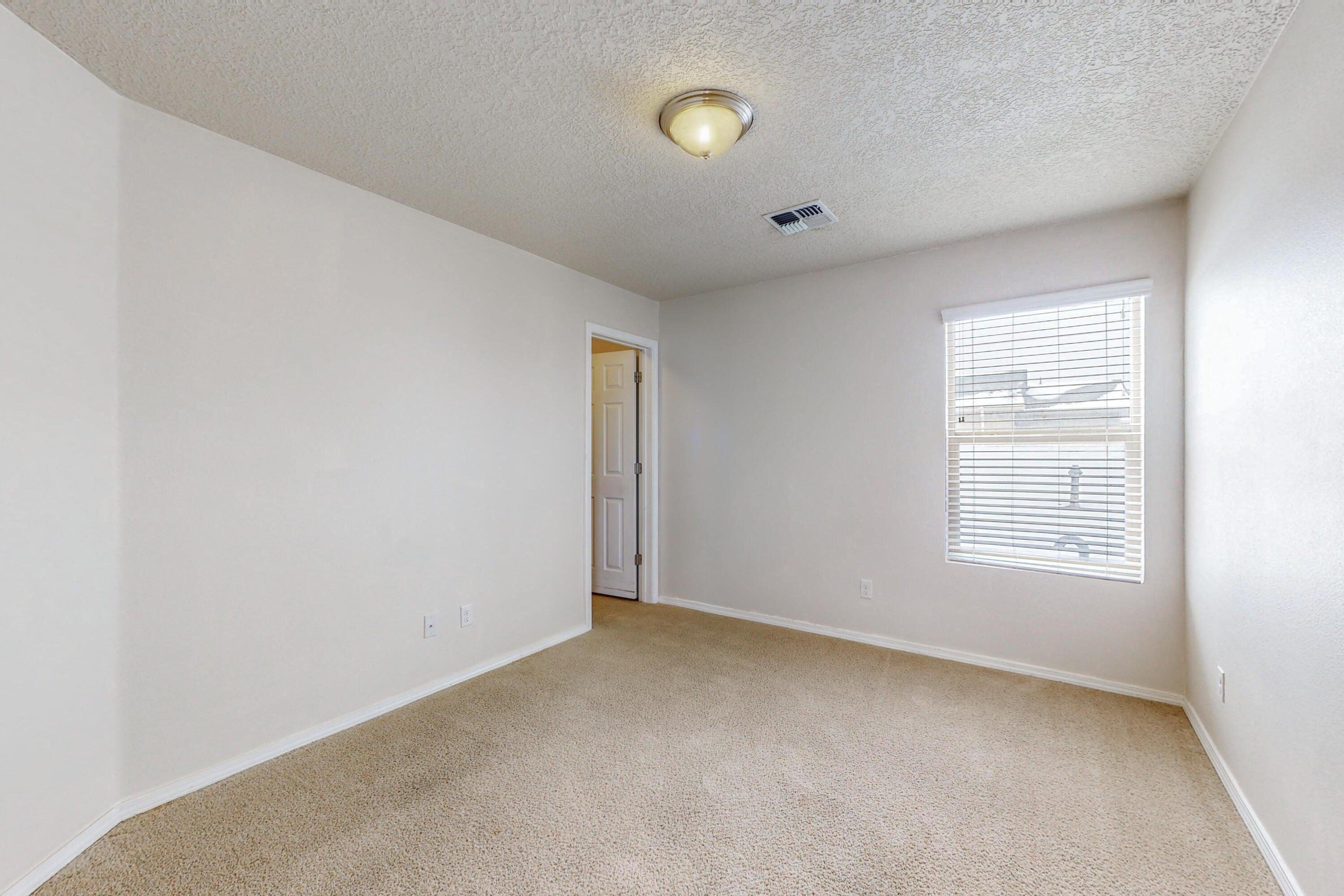 Kayser Mill Rd Nw, Albuquerque, NM 87114
