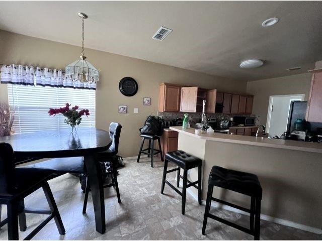 Milam Ln, Arlington, TX 76002