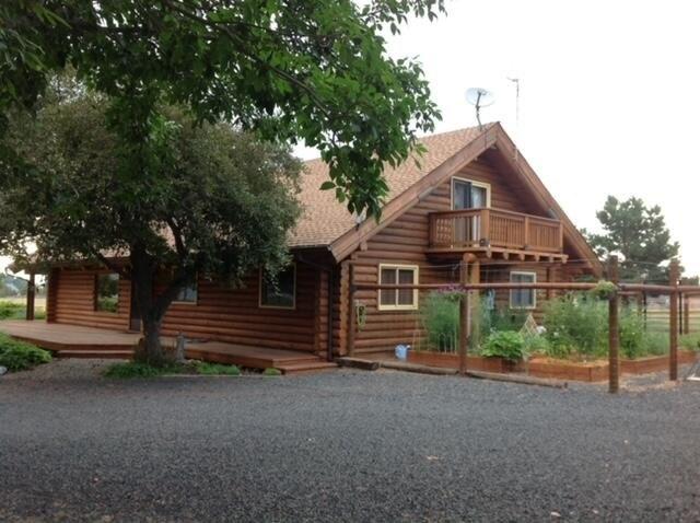 Ne Knickerbocker Ave, Redmond, OR 97756