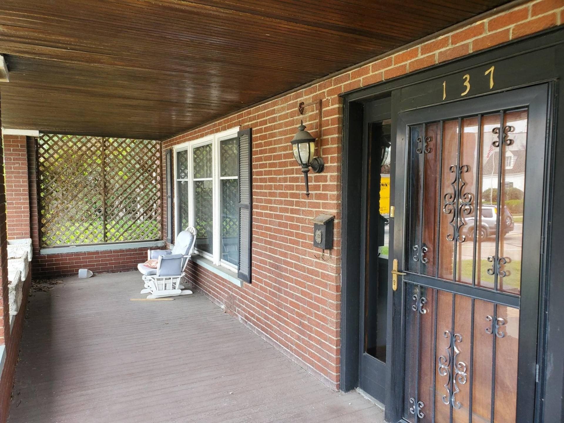 E Main St, Hillsboro, OH 45133