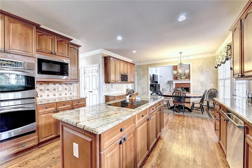 Satterwhite Dr, Johns Creek, GA 30022