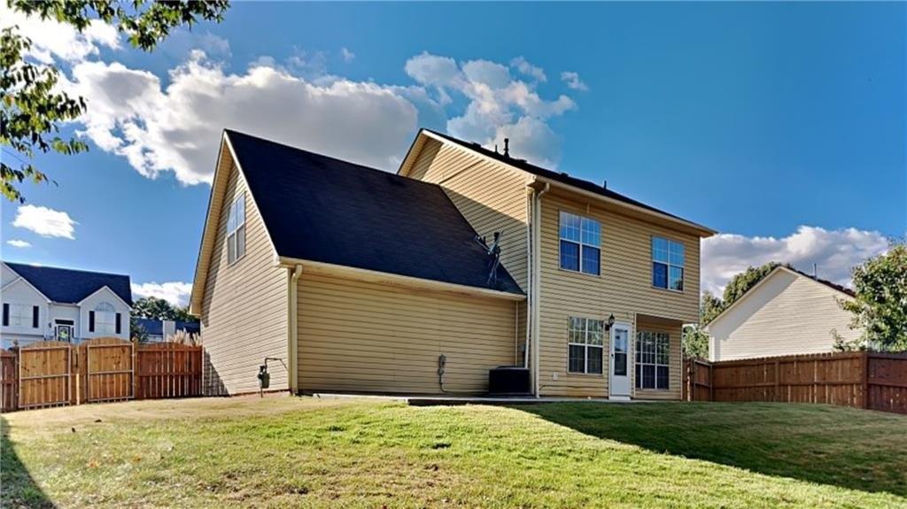 Collyns Ct, Mcdonough, GA 30253