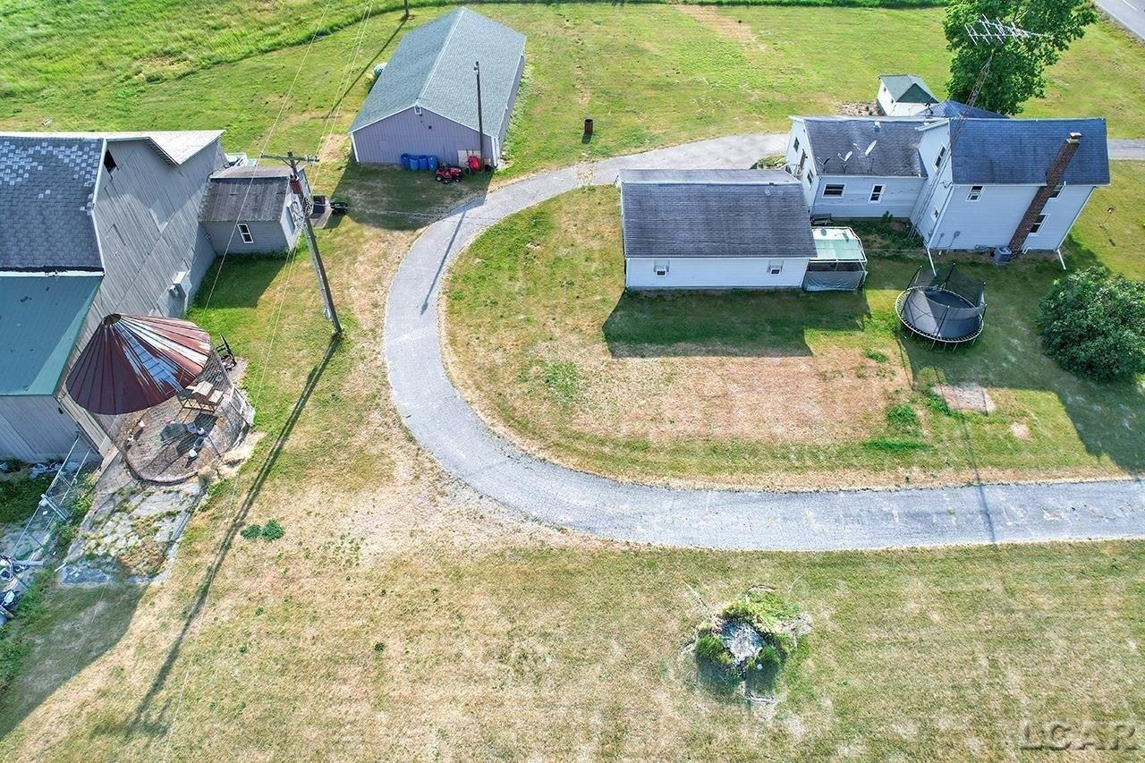 Demings Lake Rd, Adrian, MI 49221
