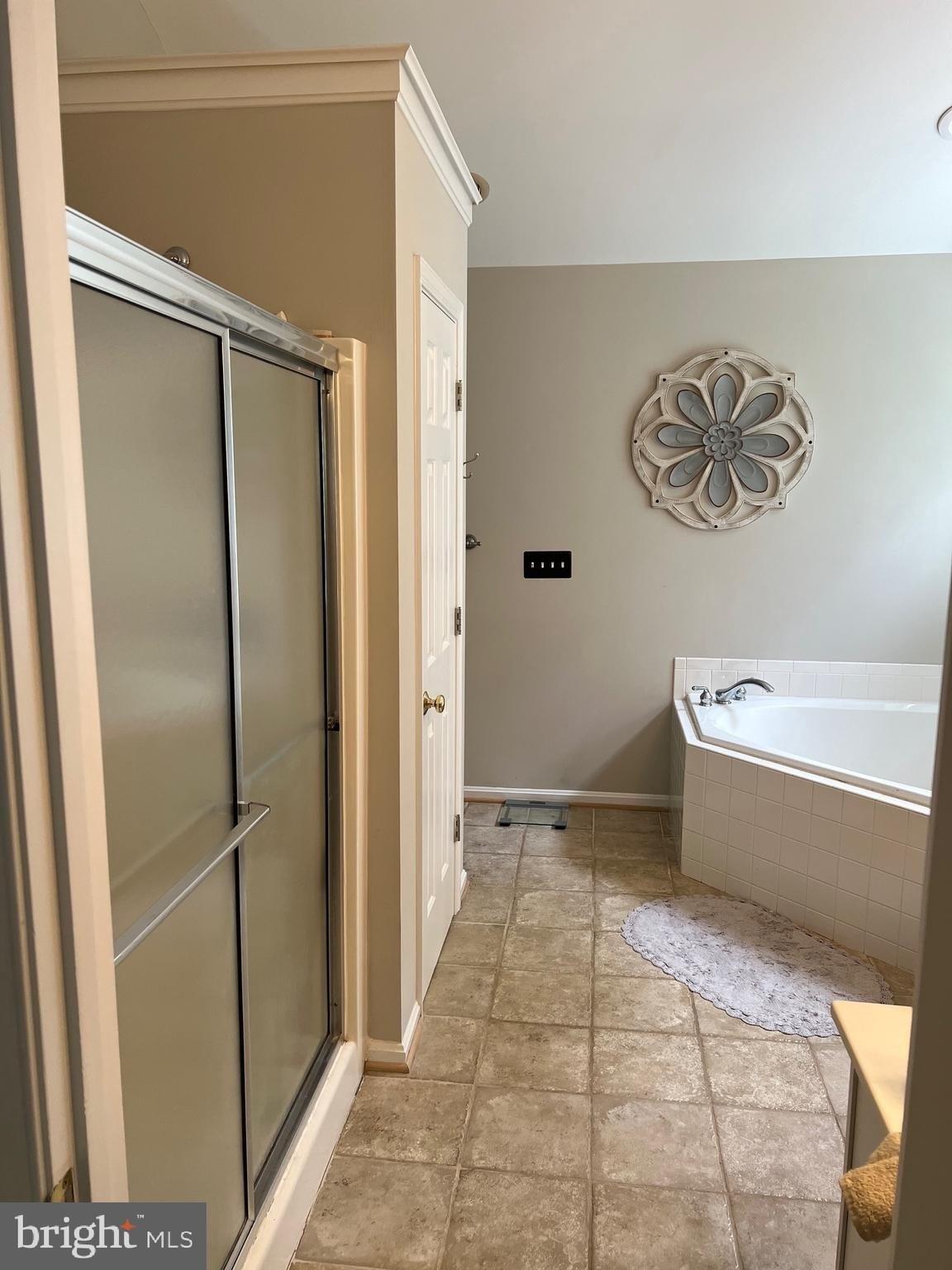 Pin Oak Ct, Stafford, VA 22554