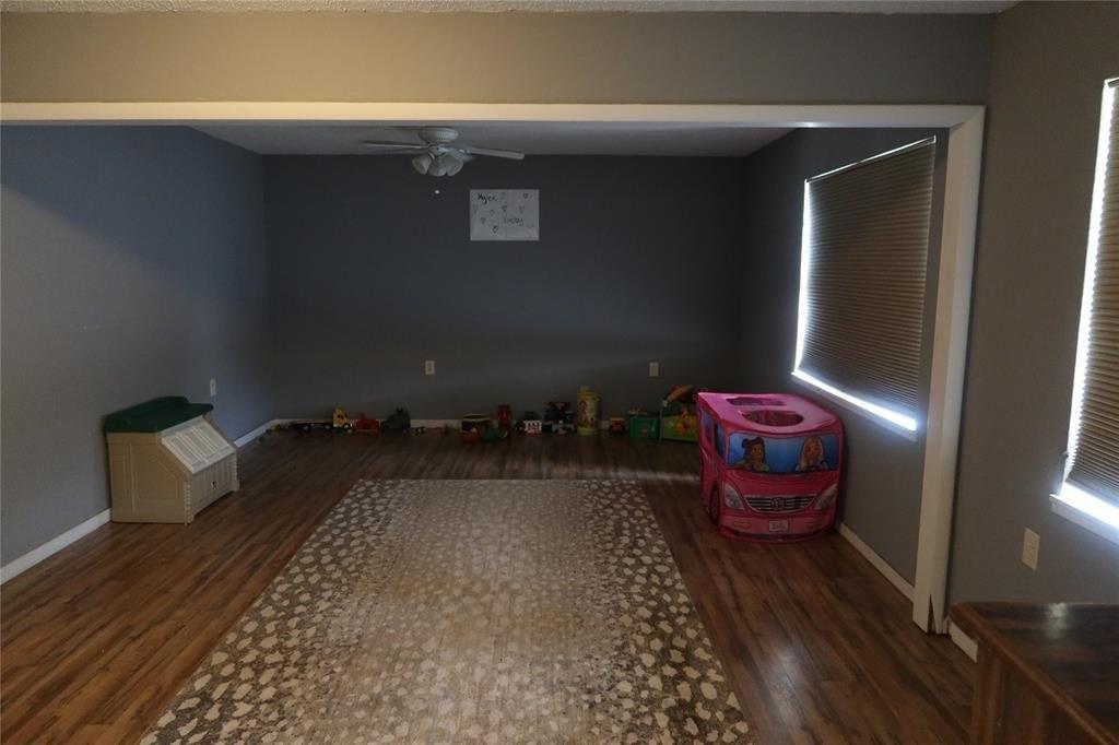 Miller St, Bowie, TX 76230