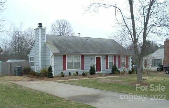 Woodwedge Dr, Charlotte, NC 28227