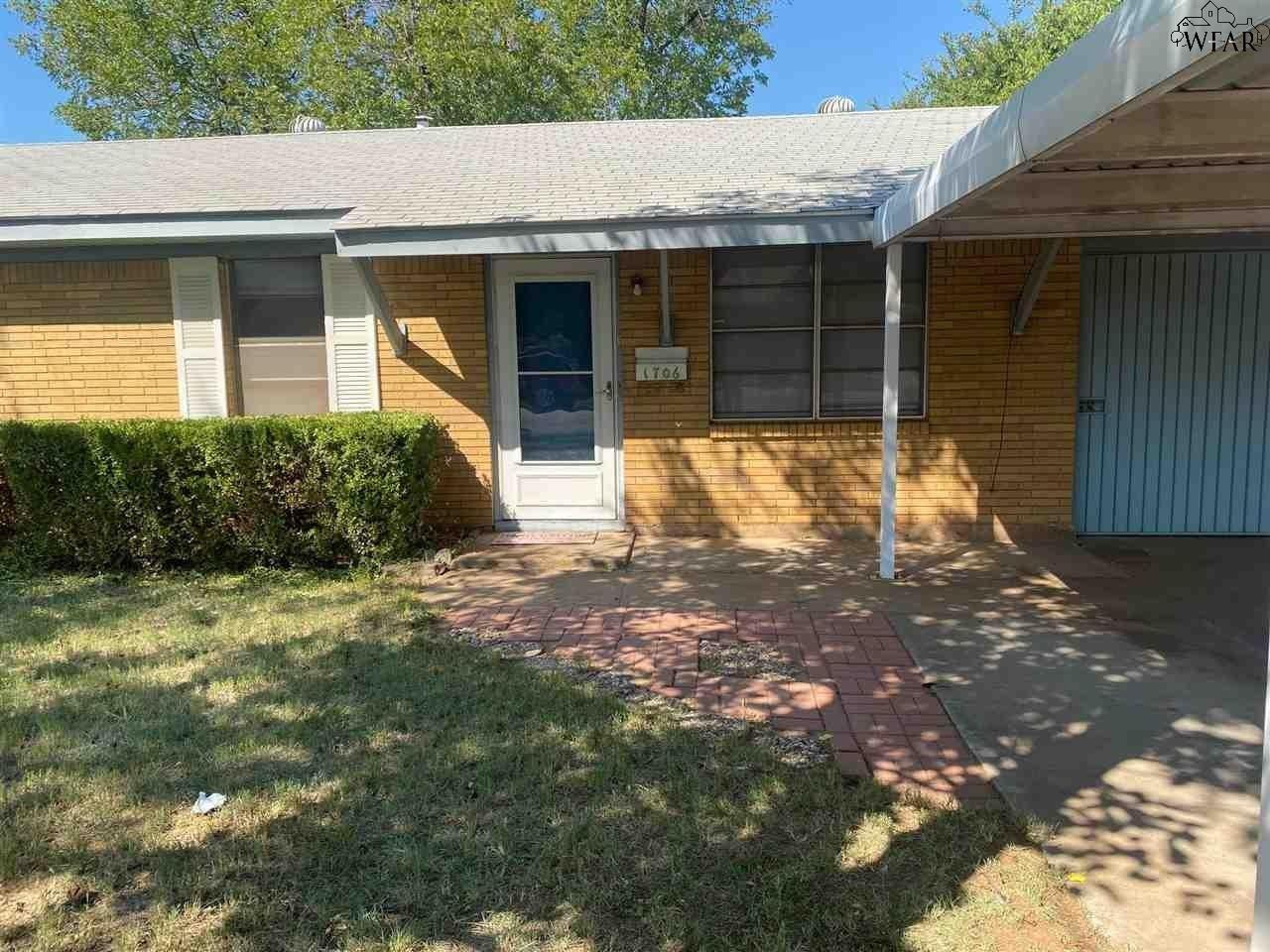Tucson Dr, Wichita Falls, TX 76306