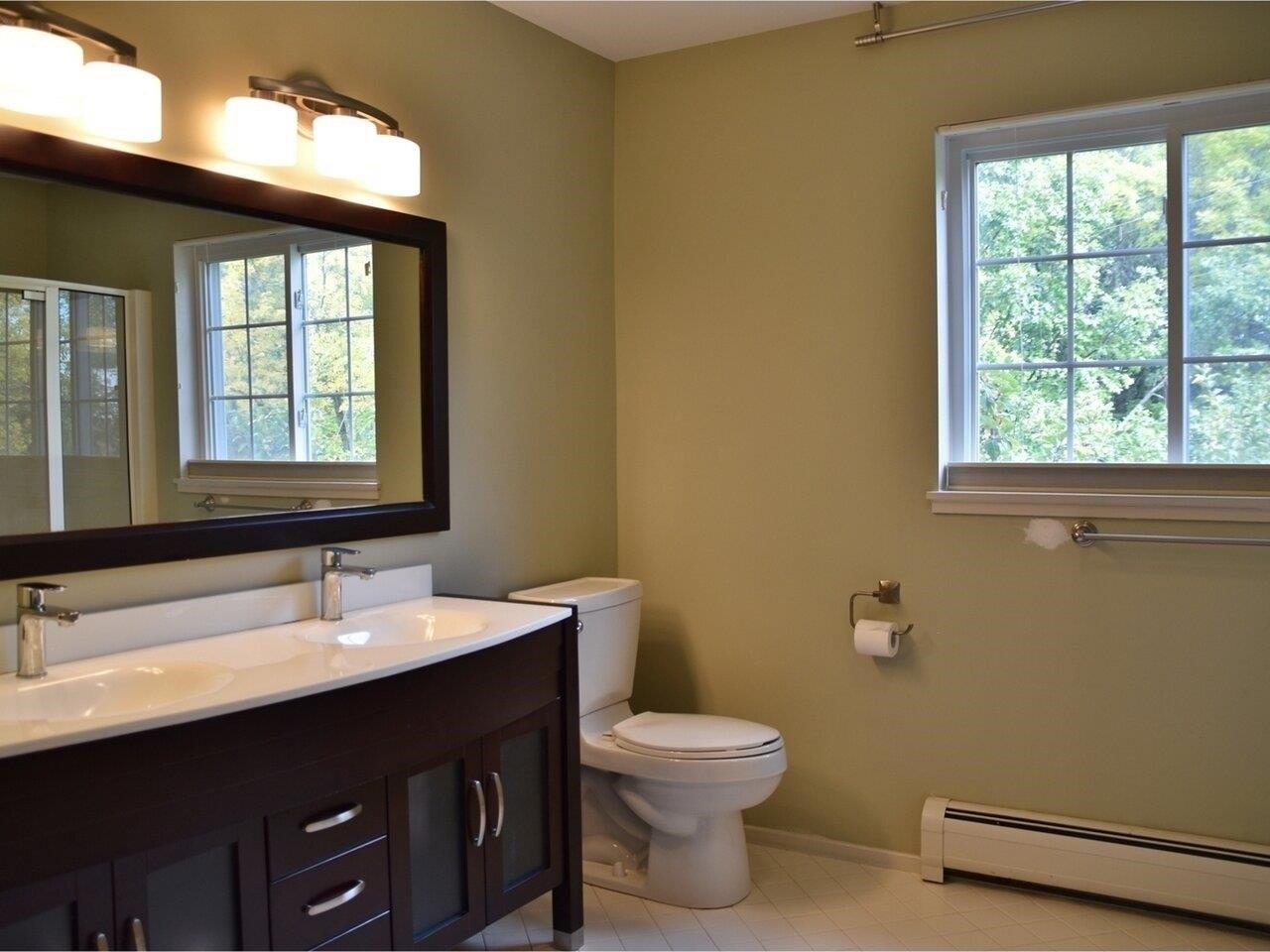 Southwind Dr, Burlington, VT 05401