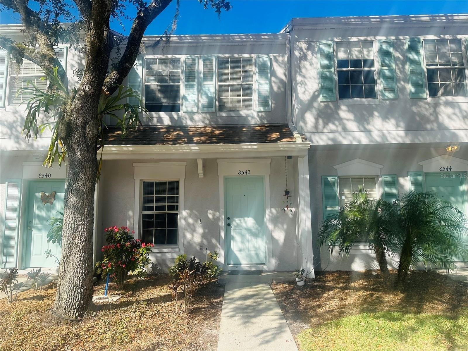 Hunters Key Cir, Tampa, FL 33647