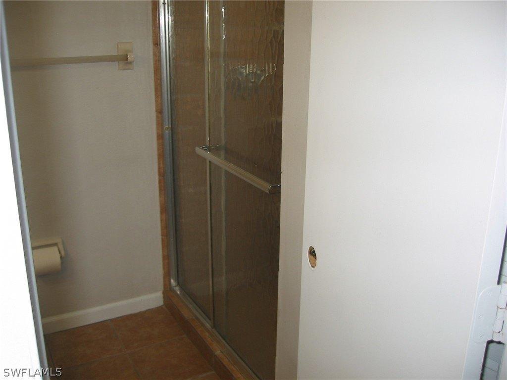 Phlox Dr, Fort Myers, FL 33967