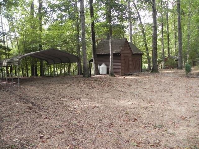 Airport Rd, Quinton, VA 23141
