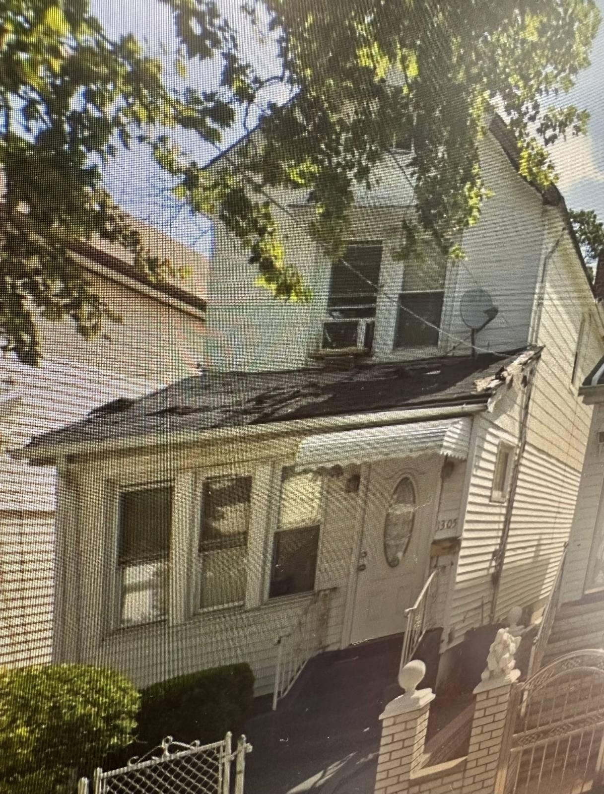 135th St, South Ozone Park, NY 11420