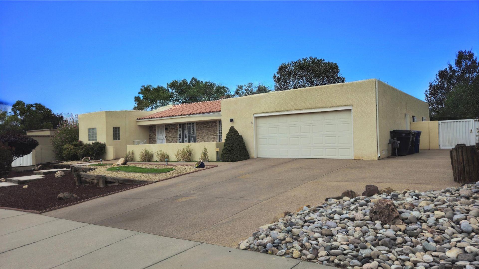 Camino Del Sol Ne, Albuquerque, NM 87111