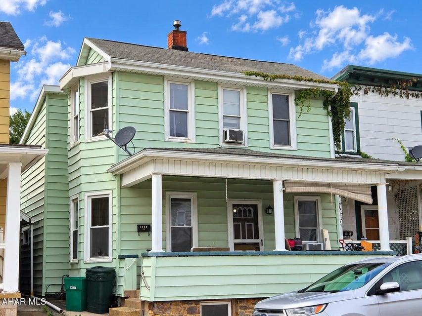 Logan Ave, Tyrone, PA 16686