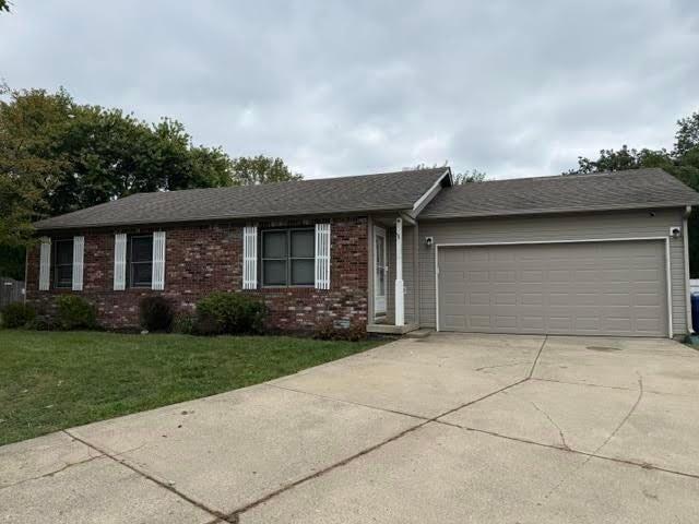 Meagan Dr N, Camby, IN 46113