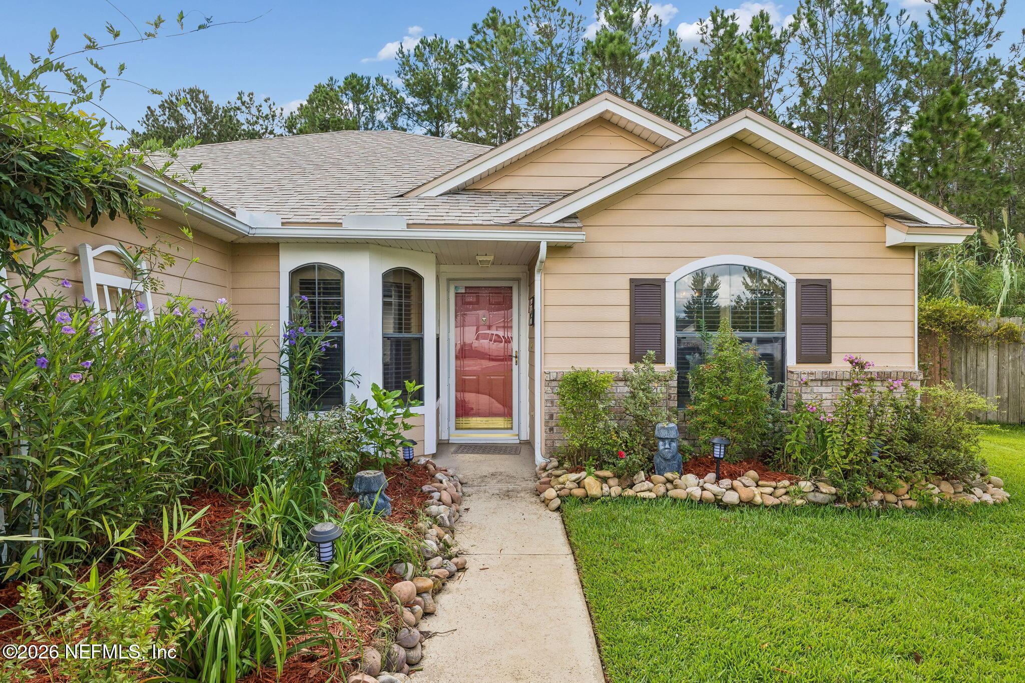 Hunters Trace Cir, Middleburg, FL 32068