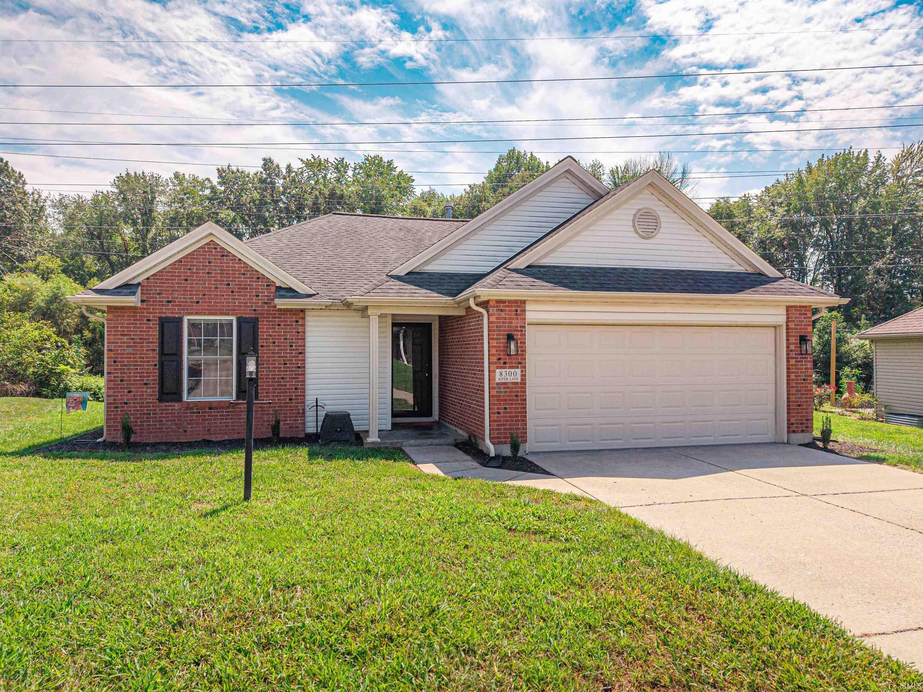Aster Ln, Evansville, IN 47712