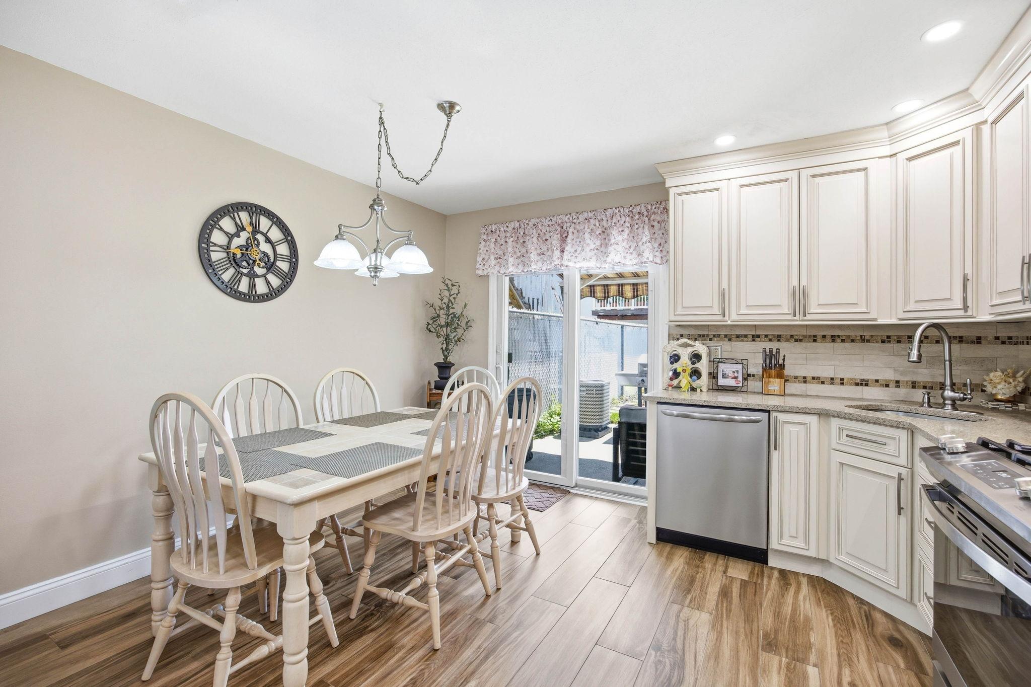 Medina St, Staten Island, NY 10306