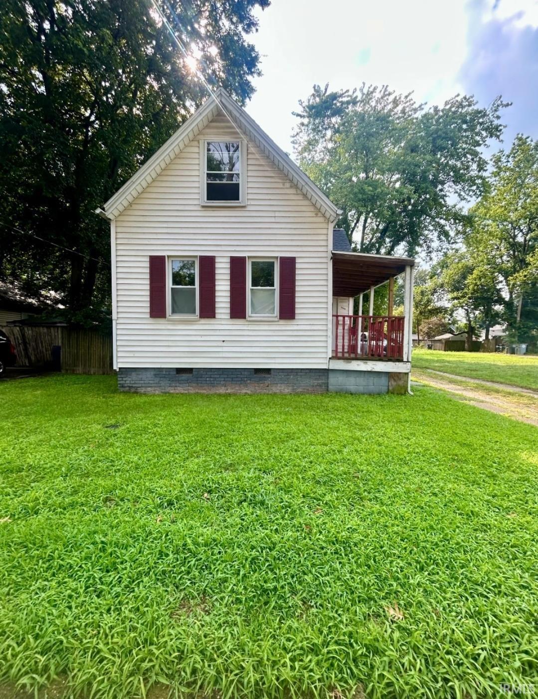 S Bedford Ave, Evansville, IN 47713