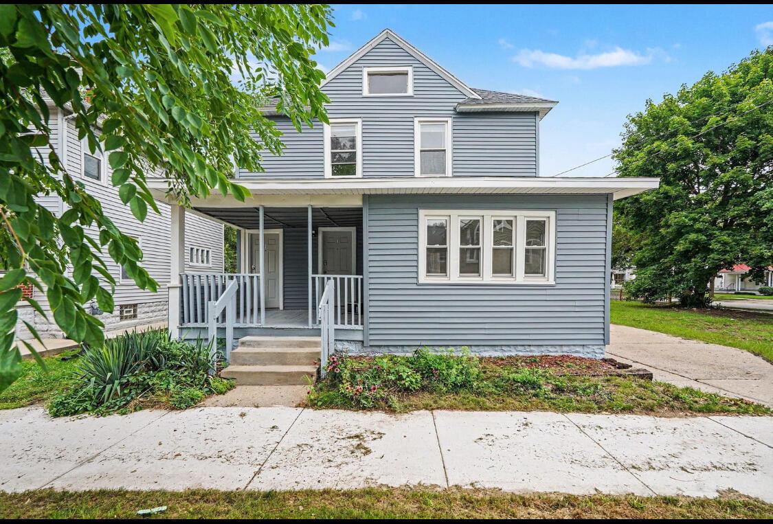11th St Nw, Grand Rapids, MI 49504