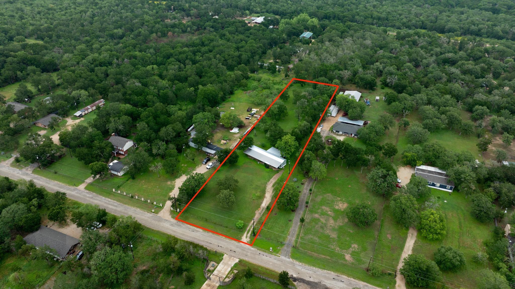 The Forest Rd, Dale, TX 78616