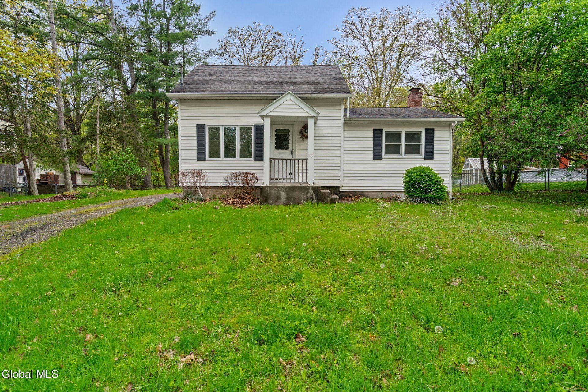 Fillmore Ave, Schenectady, NY 12304