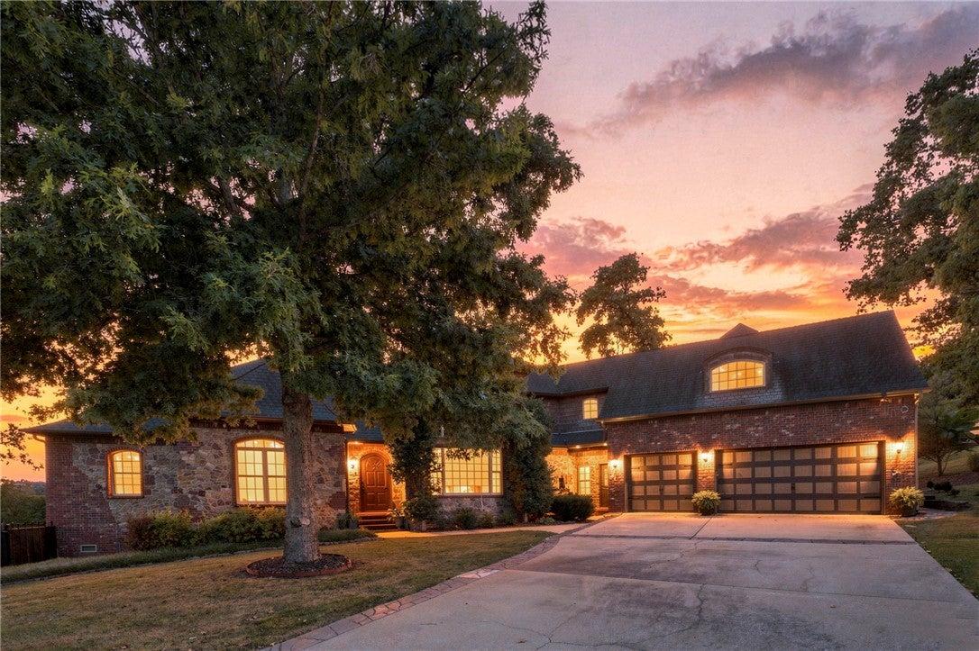 Nw Provence Pl, Bentonville, AR 72712