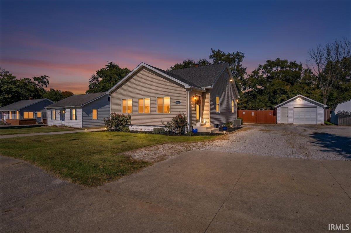 E Lincoln Ave, Chandler, IN 47610