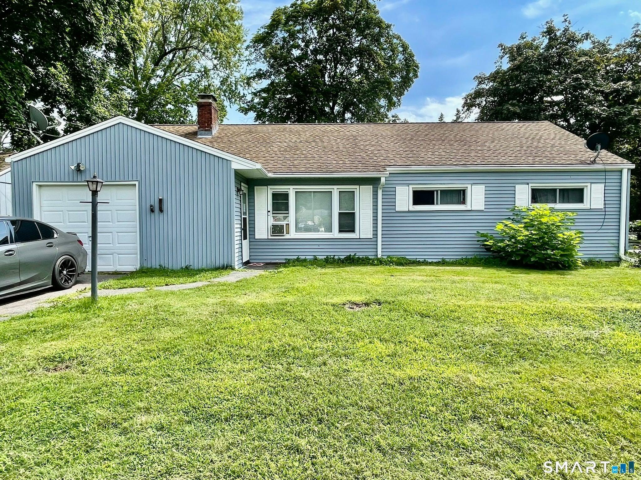 Conway Rd, Manchester, CT 06042