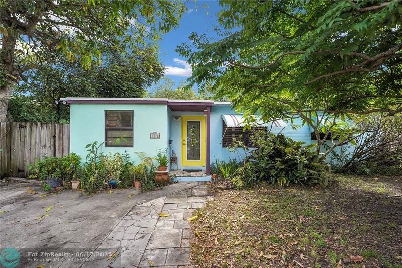 Sw 23rd Ave, Fort Lauderdale, FL 33312
