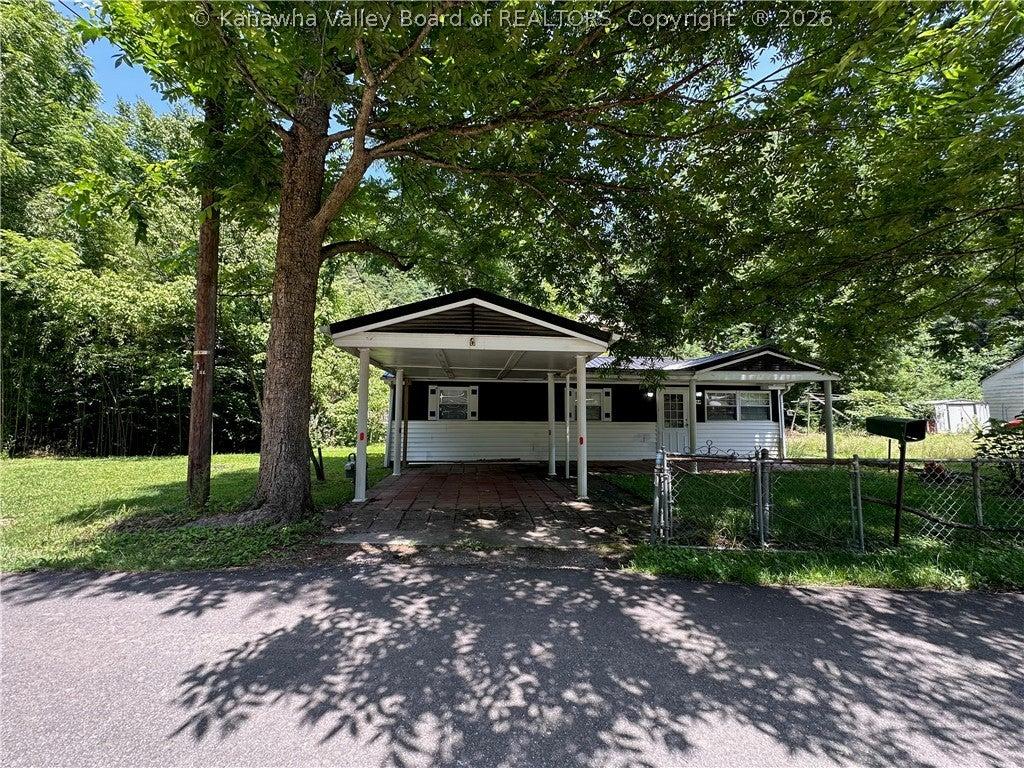 Kanawha State Forest Dr, Charleston, WV 25314