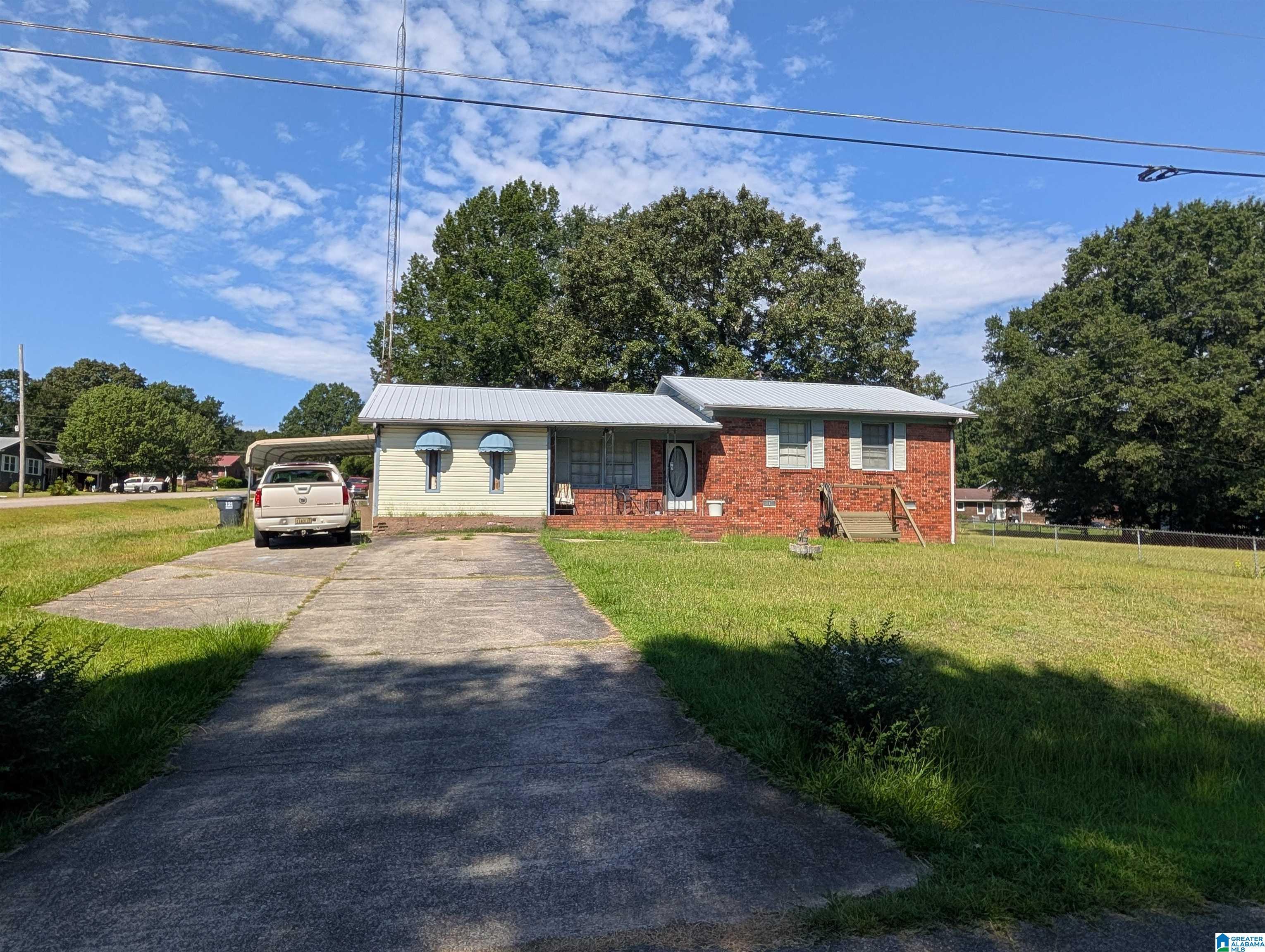 Carter St, Anniston, AL 36201