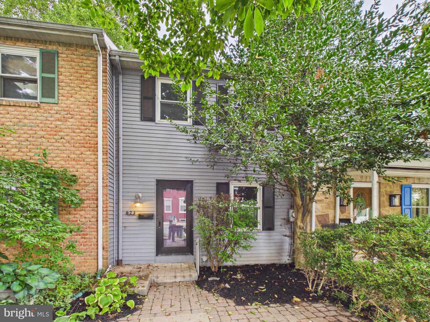 E Walnut St, Lancaster, PA 17602