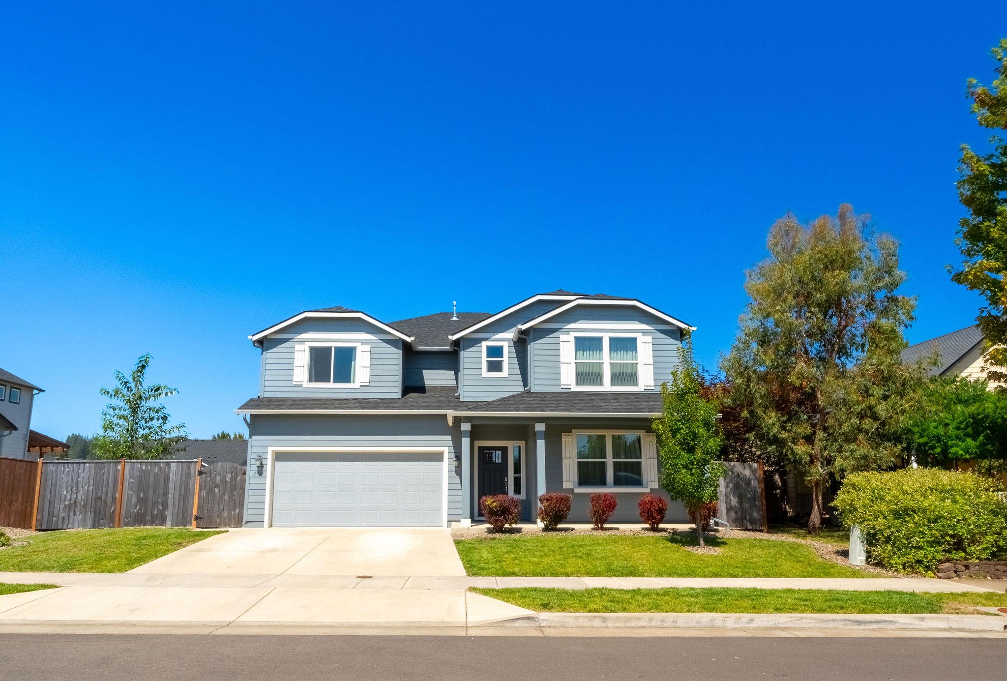 Essex Ave Nw, Albany, OR 97321
