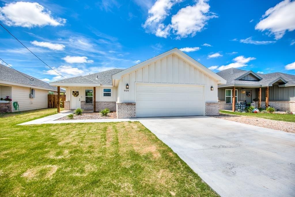 E 39th St, San Angelo, TX 76903