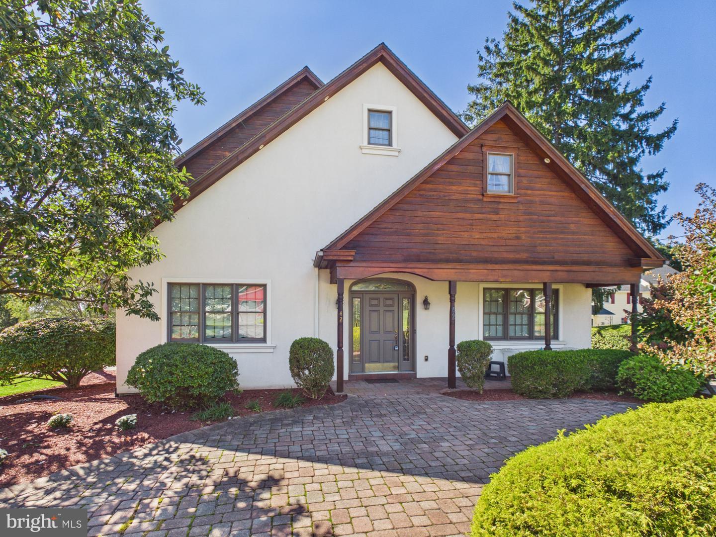 Newport Rd, Gap, PA 17527