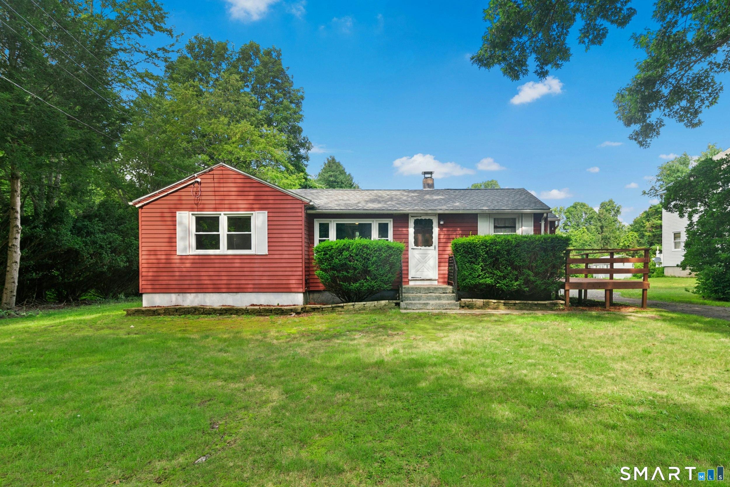 Shadduck Rd, Middlebury, CT 06762