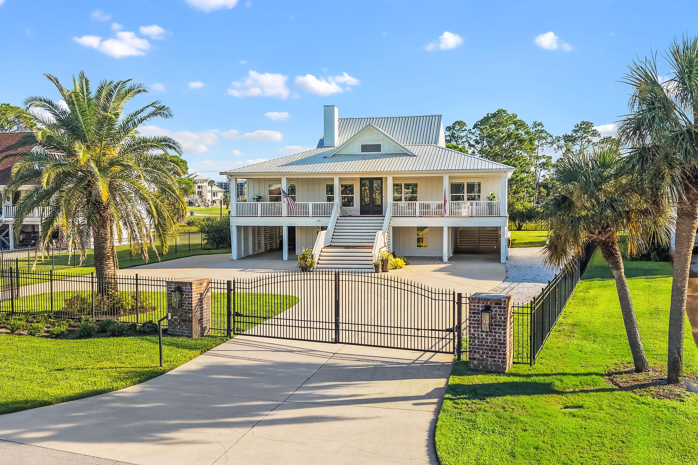 Cove Dr, Orange Beach, AL 36561