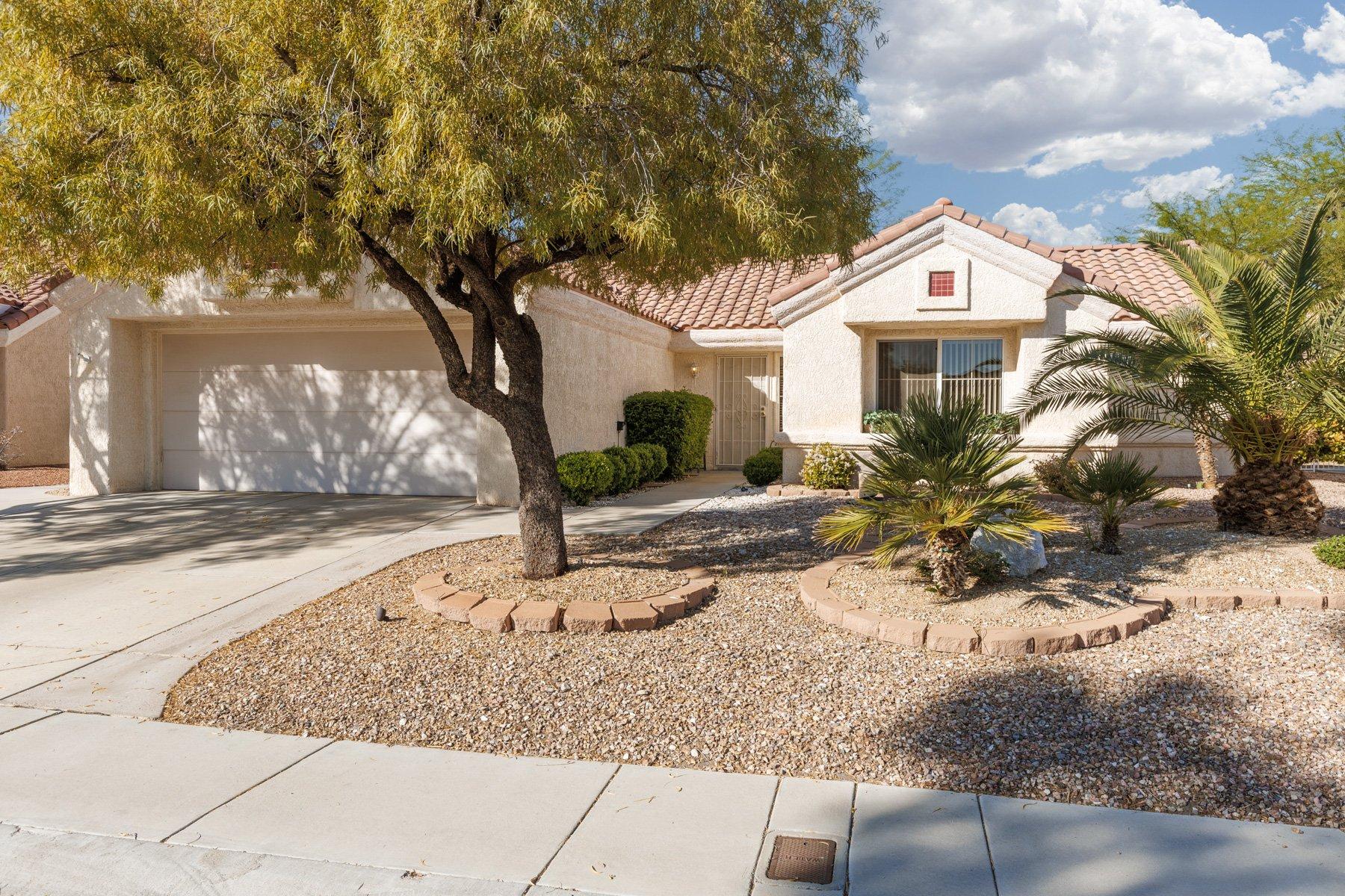 Desert Sands Dr, Las Vegas, NV 89134