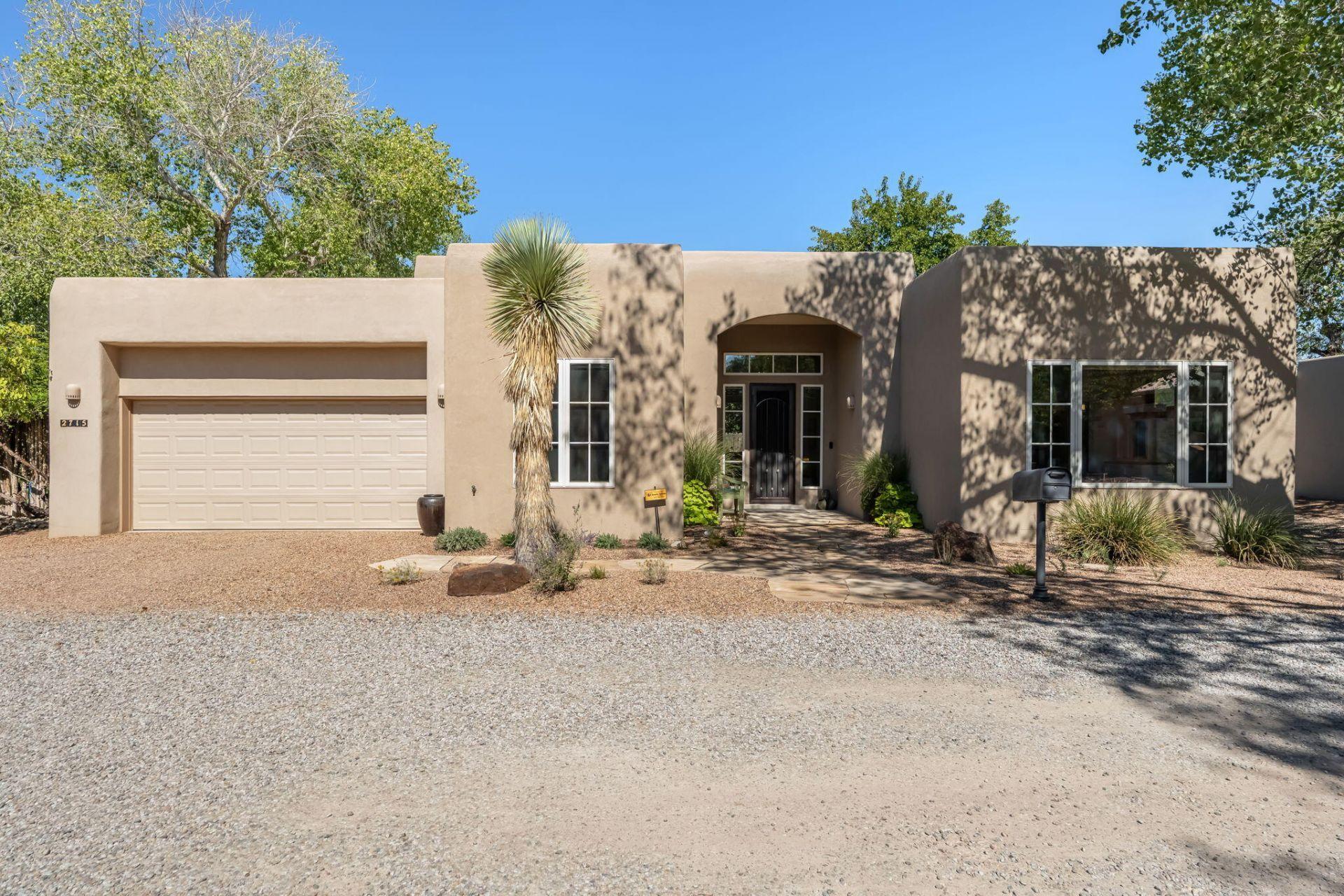 Rio Encantado Ct Nw, Albuquerque, NM 87107