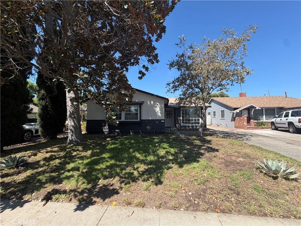 Murietta Ave, Van Nuys, CA 91405