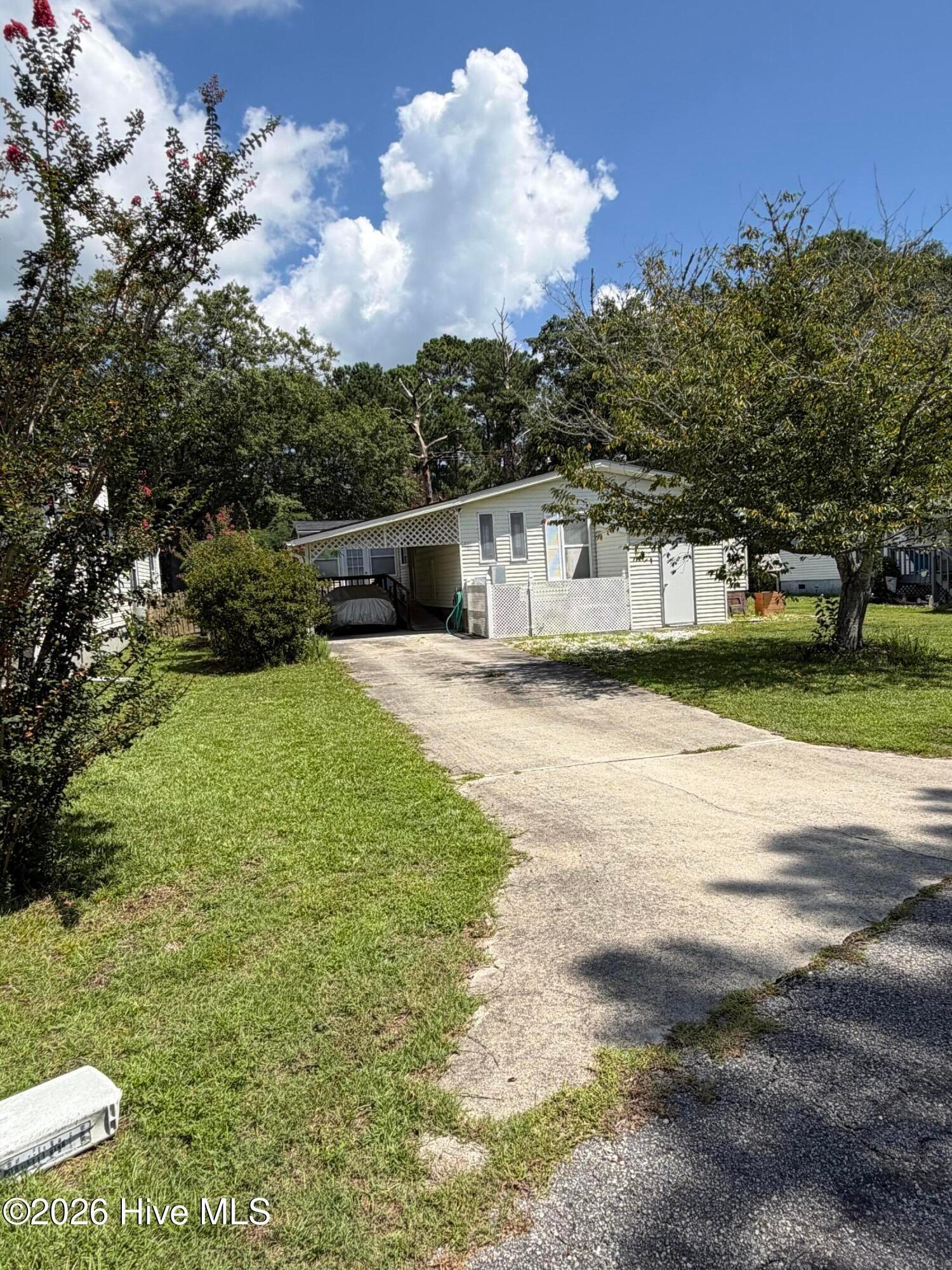 Galley Ct, Hampstead, NC 28443