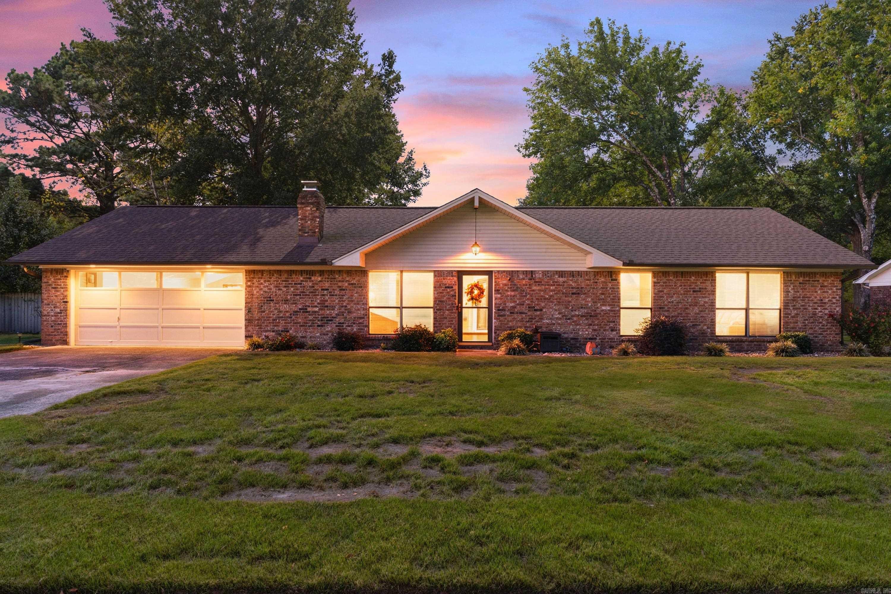 Pebble Brook Dr, Conway, AR 72034