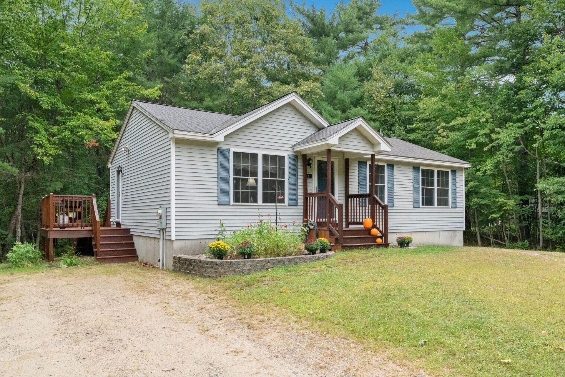 Ledgeview Ln, Waterboro, ME 04087