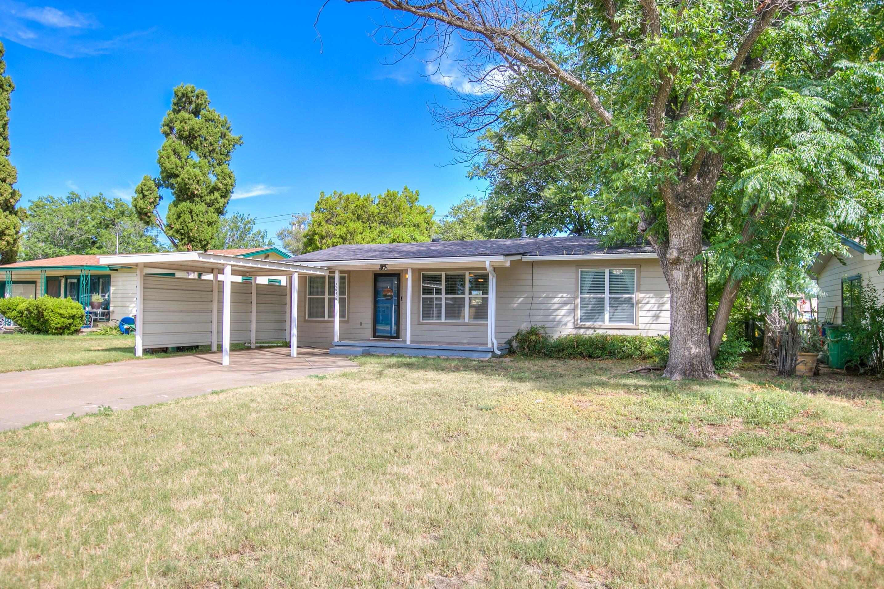 W Harris Ave, San Angelo, TX 76901
