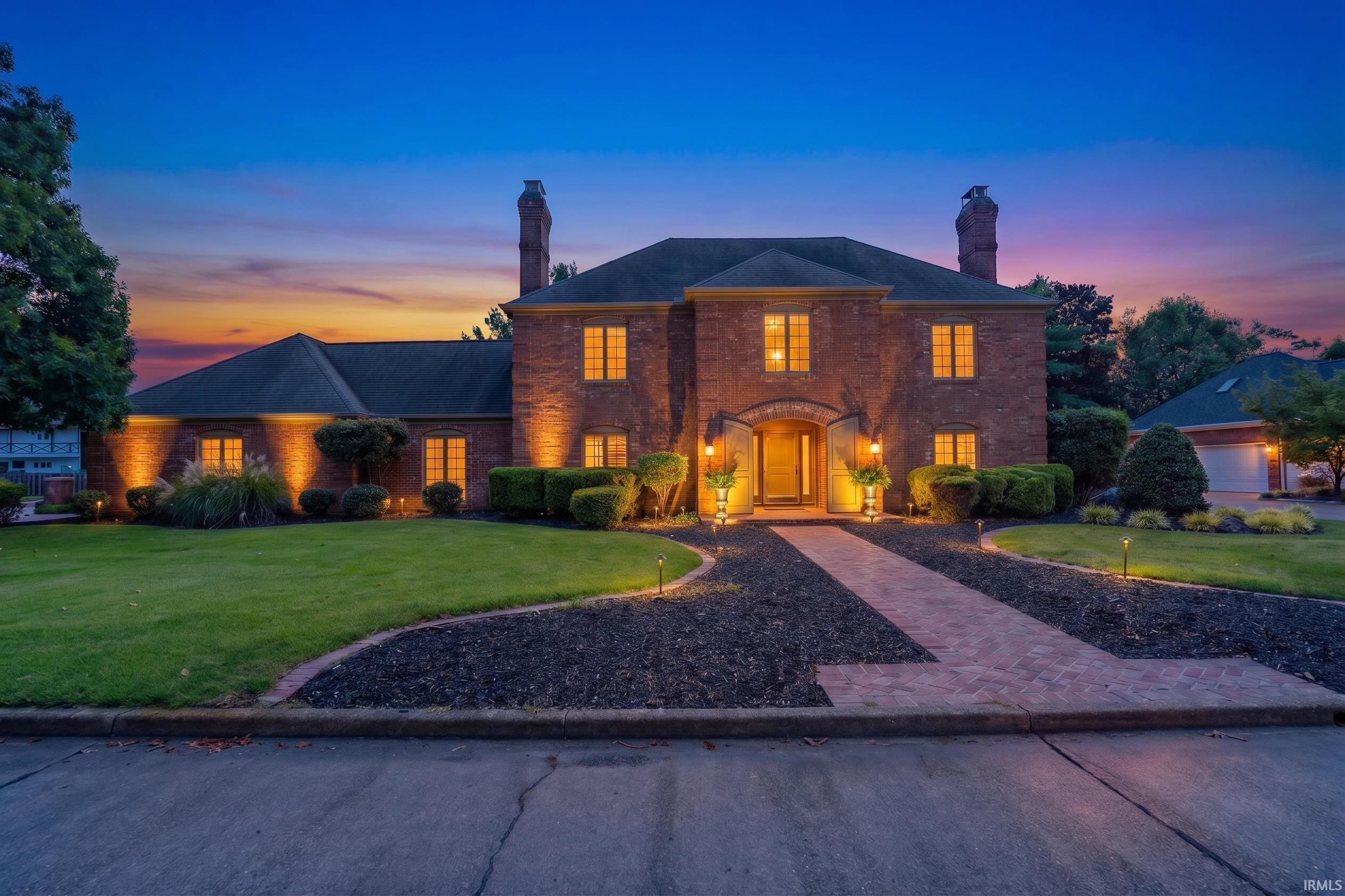 Oriole Dr, Evansville, IN 47715