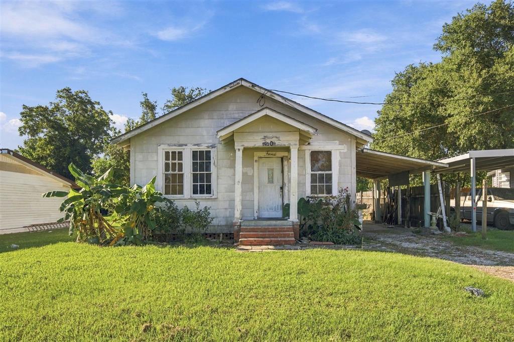 15th St, Lake Charles, LA 70601