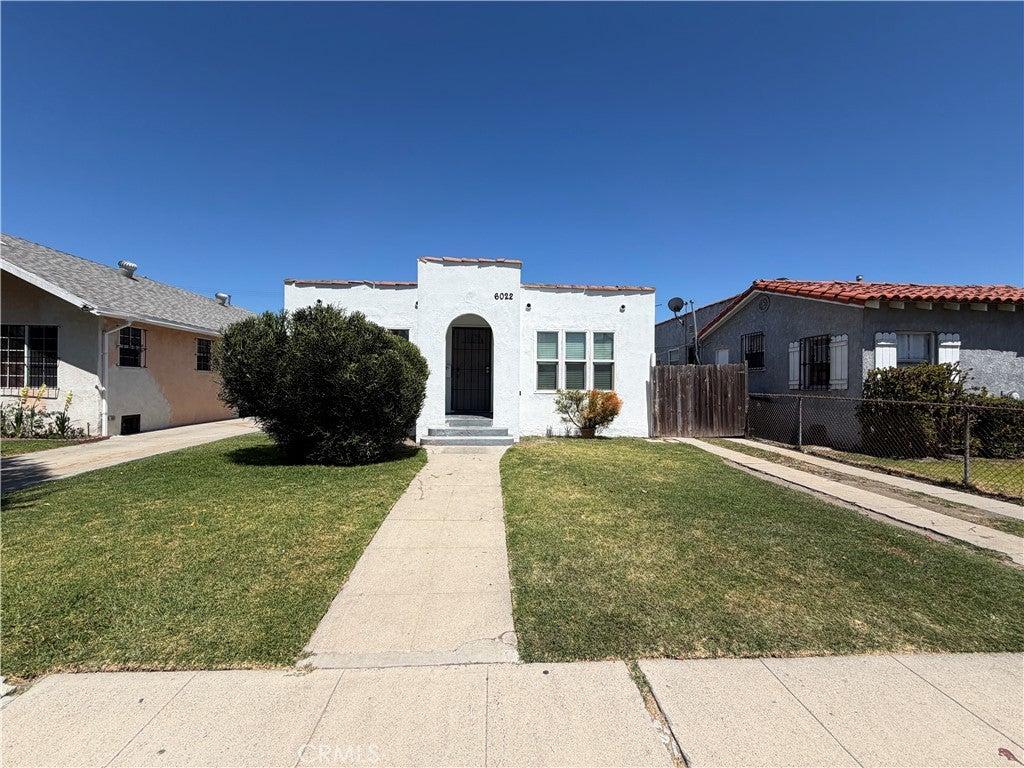Arlington Ave, Los Angeles, CA 90043